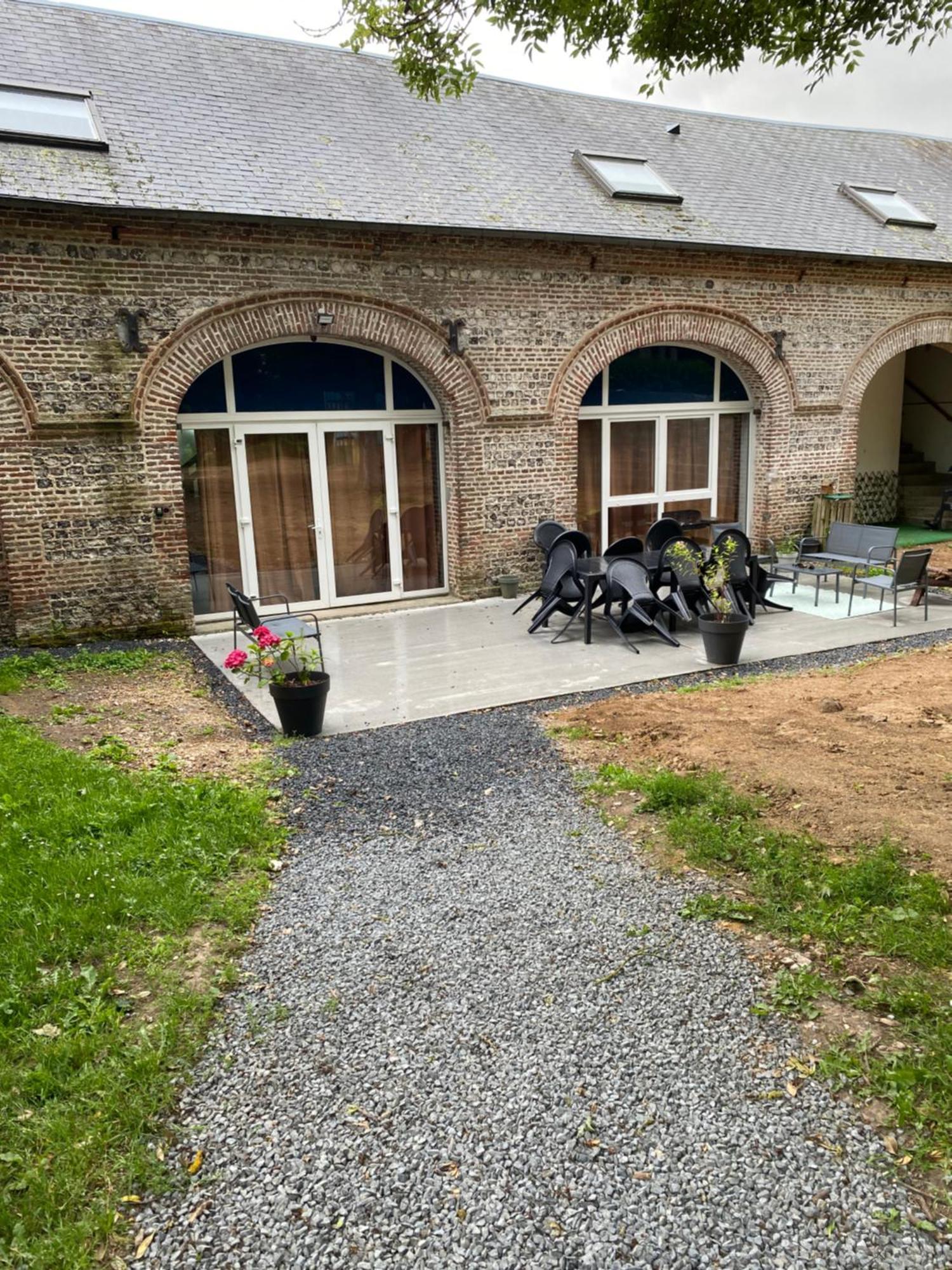 Les Gites Du Chateau Du Cedre Manneville-ès-Plains Zewnętrze zdjęcie